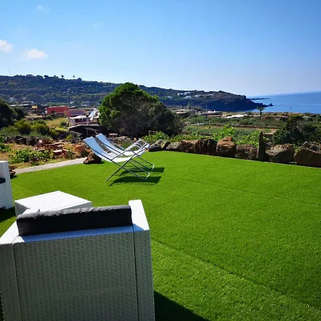 La Casa Del Pettirosso * Pantelleria