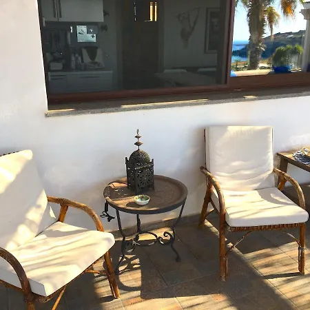 La Casa Del Pettirosso Holiday home Pantelleria