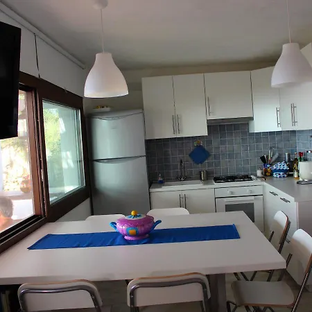 La Casa Del Pettirosso Holiday home Pantelleria